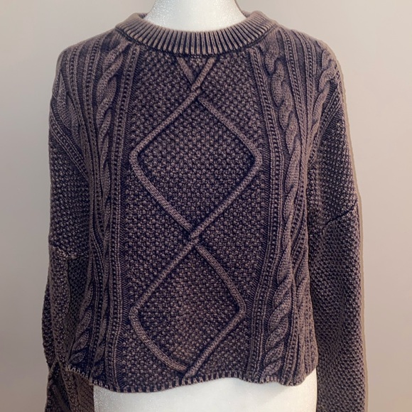 Akaiv Sweaters - Akaiv Mineral Wash Cable Knit Cropped Sweater
